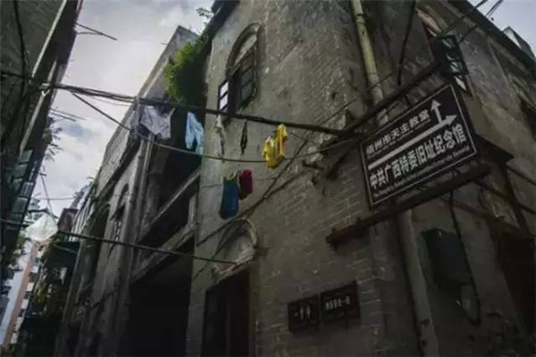 探秘枞阳房价历史与小巷独特风情,揭秘隐藏式特色小店的奇妙之旅